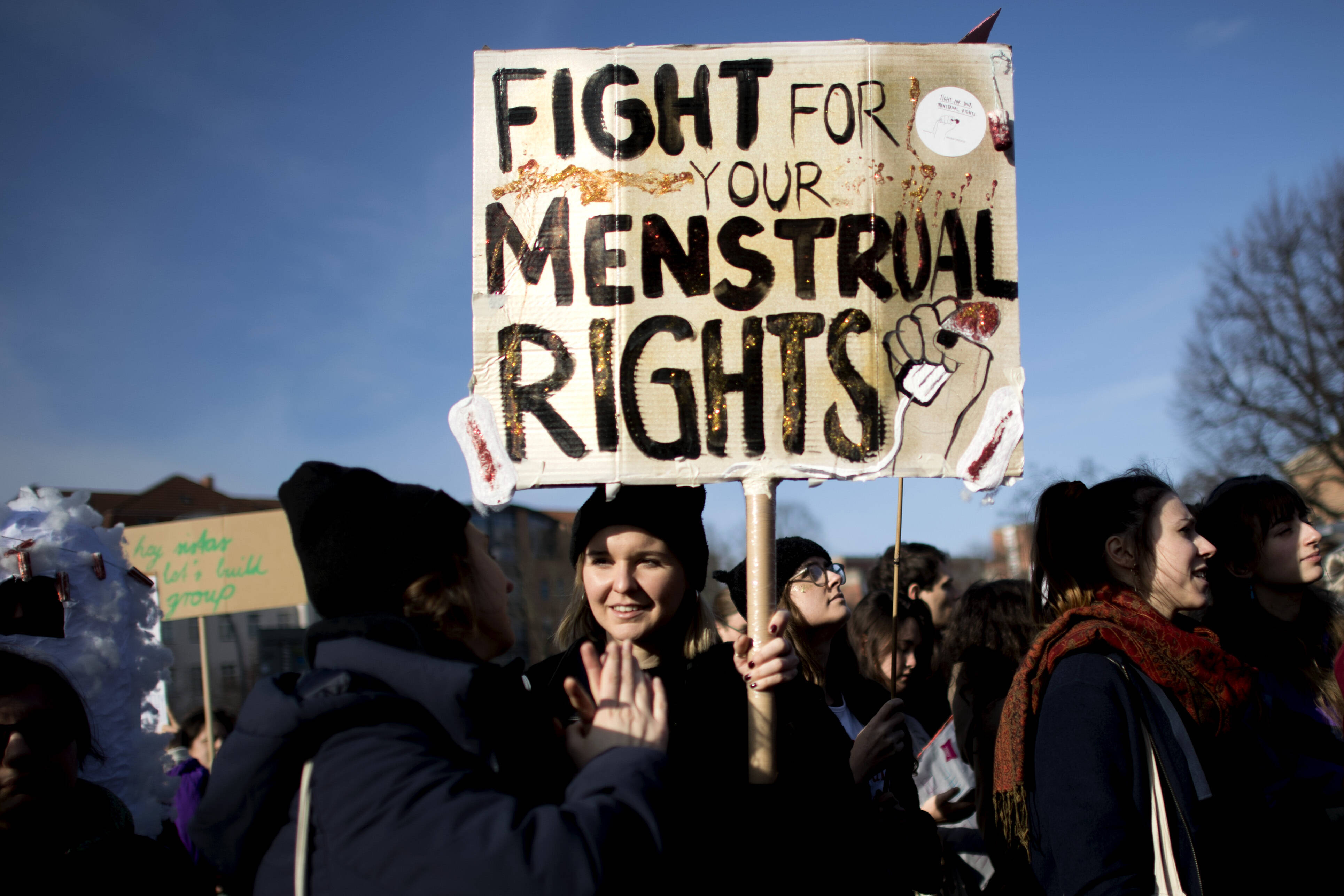 Aktivisten und Aktivistinnen, die ständig über alles reden müssen und einem dabei das Intimste aufnötigen Aktivisten und Aktivistinnen, die ständig über alles reden müssen und einem dabei das Intimste aufnötigen