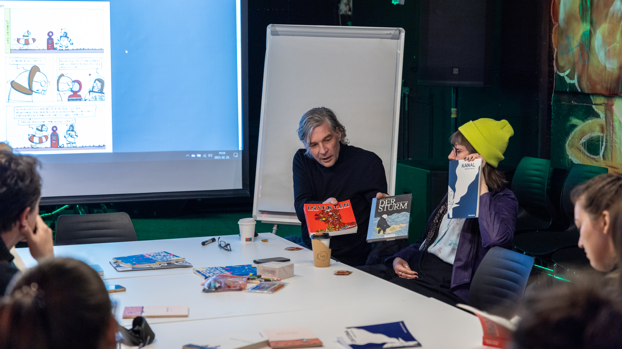 Comic-Autor Leopold Maurer bei einem Workshop in Veszprém