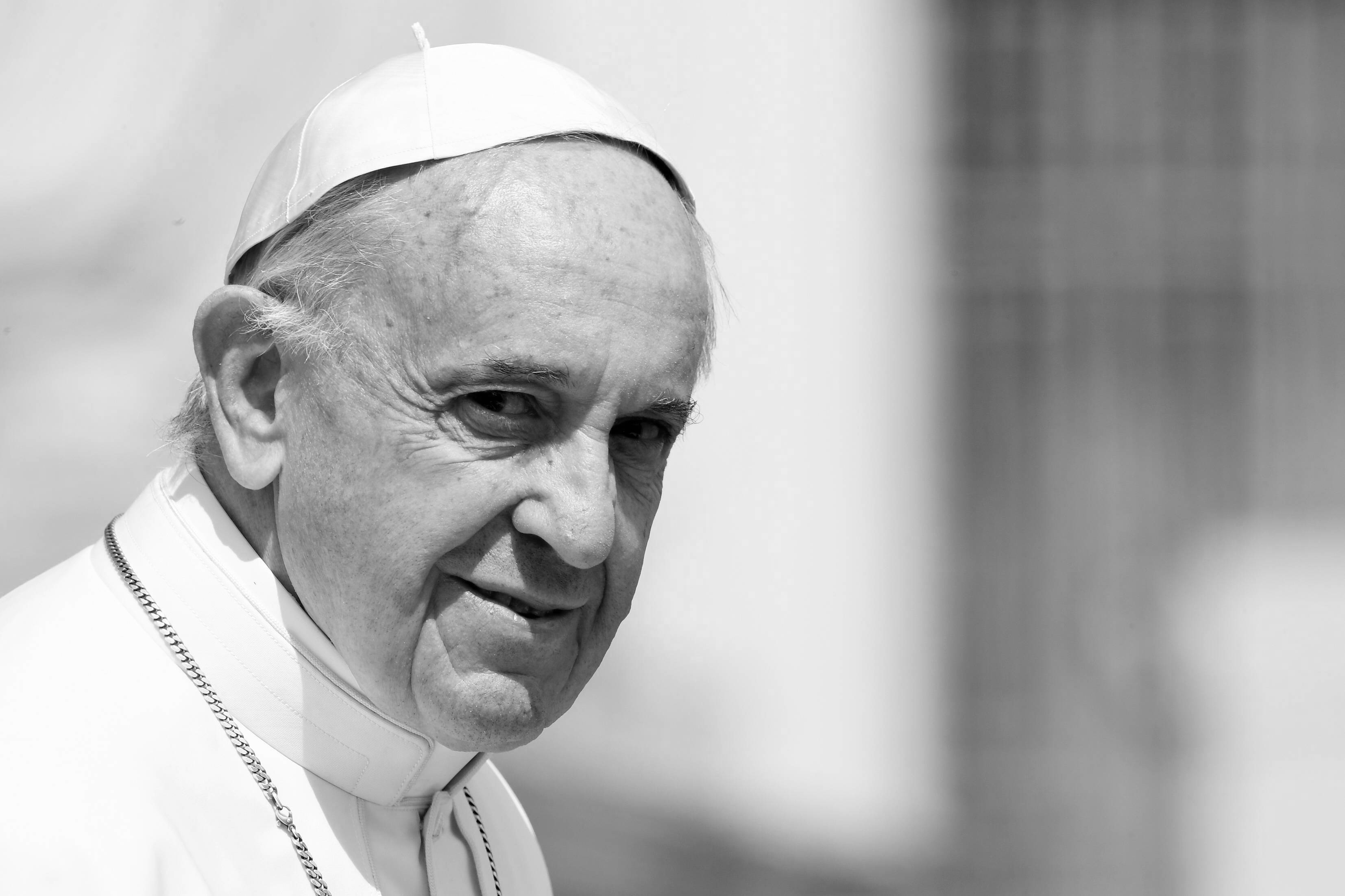 Papst Franziskus bei der Ostermesse 2017 in Rom