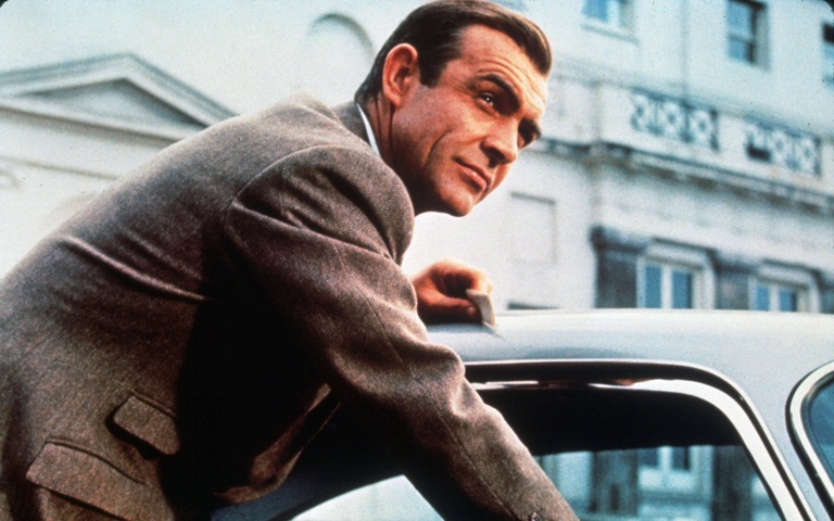 Sean Connery als James Bond im Film „Goldfinger“