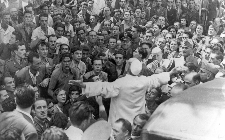 Vatikan (805), Papst Pius XII (804), Zweiter Weltkrieg