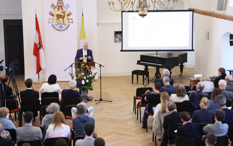 Internationaler Bildungsgipfel „Bildung am Scheideweg“