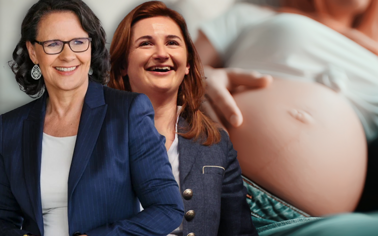 Salzburger Landesrätin Daniela Gutschi (ÖVP) und Landeshauptmannstellvertreterin Marlene Svazek (FPÖ)