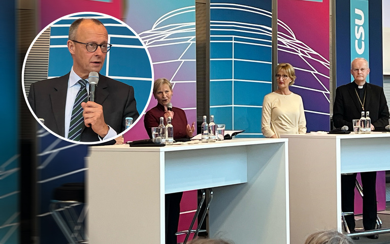 Friedrich Merz (kleines Bild), Podiumsdiskussion mit EKD-Ratsvorsitzender Kirsten Fehrs, Medizinethikerin Christiane Woopen, Ruhrbischof Franz-Josef Overbeck (v.l.n.r.)