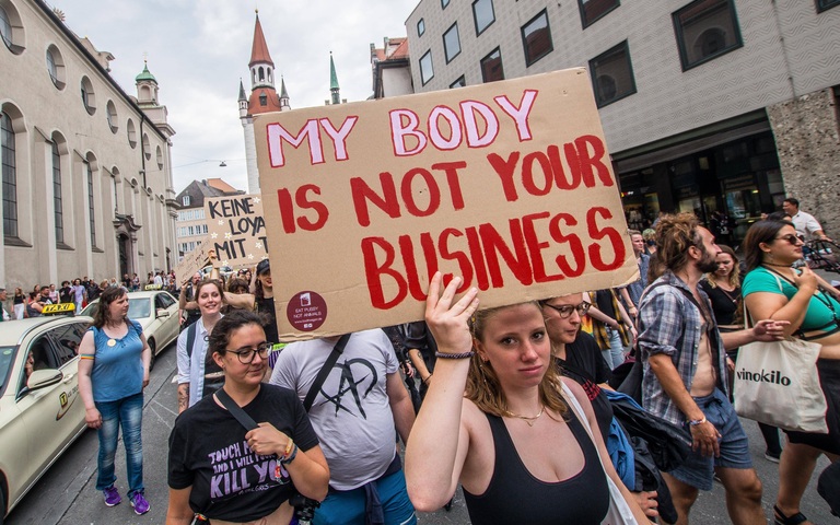 „Mein Körper geht dich nichts an“