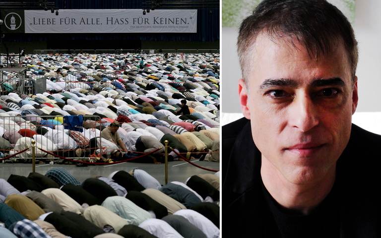 Treffen der Ahmadiyya-Gemeinschaft (l.), Heiko Heinisch (r.)