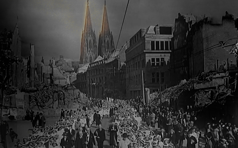 Fronleichnamsprozession 1947 in Köln