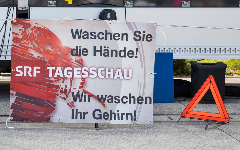 Kritik am SRF während der Corona-Pandemie