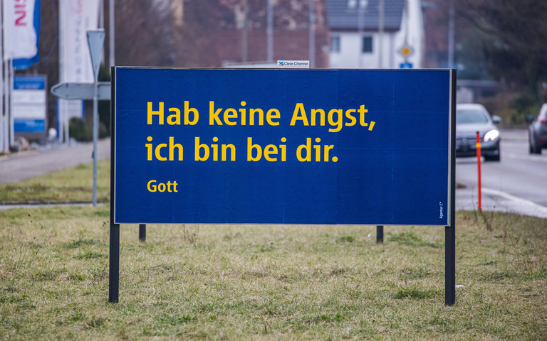 Agentur C - Bibelversplakat in der Schweiz