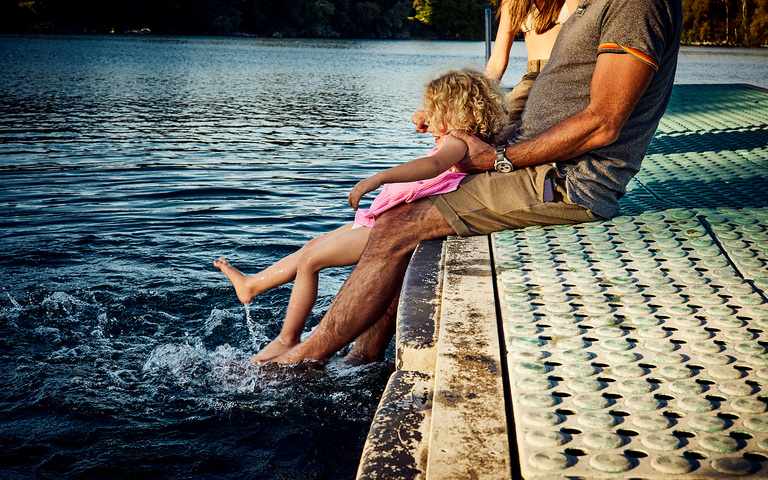 Zwischen Sommer und Herbst am See