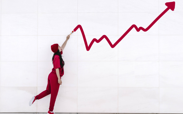 An der Börse Geld anlegen: Langfristig gibt es keinen schlechten Zeitpunkt, um in Aktien oder ETFs zu investieren