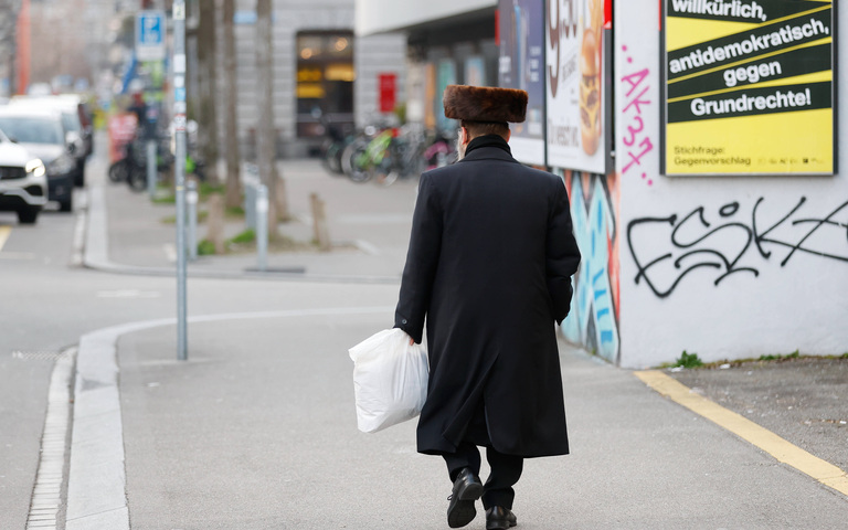 Jüdischer Mann in Zürich-Wiedikon (2024)
