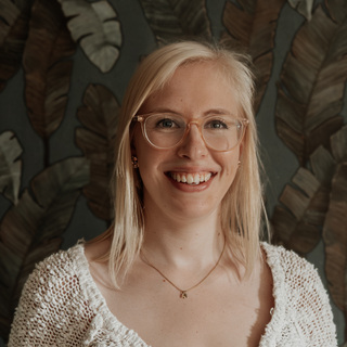 Angela Bohn