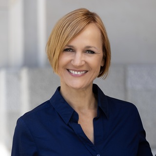Katja Adler
